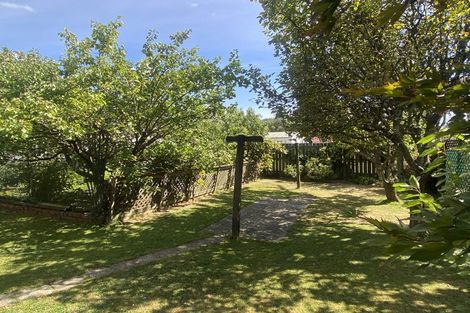 Photo of property in 7 Canterbury Street, Picton, 7220