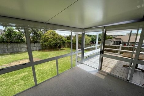 Photo of property in 3/5 Dodson Avenue, Milford, Auckland, 0620