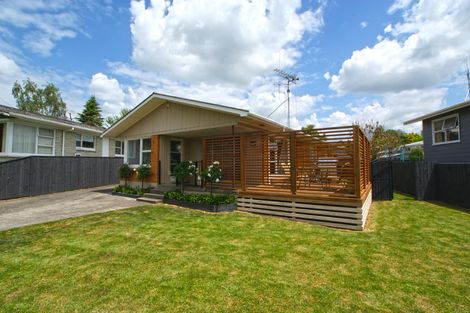 Photo of property in 37 Aberdeen Drive, Dinsdale, Hamilton, 3204