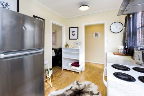 Photo of property in Verona Flats, 4/48 Merton Street, Trentham, Upper Hutt, 5018