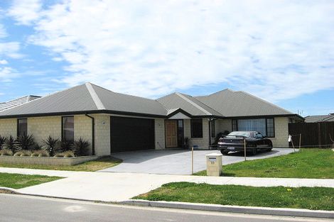 Photo of property in 70 Allison Crescent, Kaiapoi, 7630