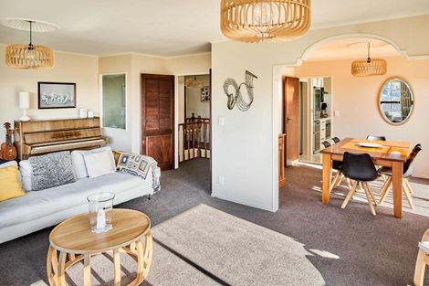 Photo of property in 16 Saint Aidans Way, Tawa, Wellington, 5028