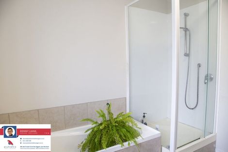 Photo of property in 1 Larkspur Court, The Gardens, Auckland, 2105