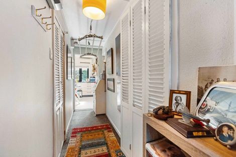 Photo of property in 4 Kingston Street, Albert Town, Wanaka, 9305