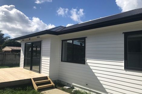 Photo of property in 5 Beeston Crescent, Manurewa, Auckland, 2102