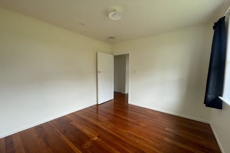 Photo of property in 2/42 Bruce Road, Glenfield, Auckland, 0629