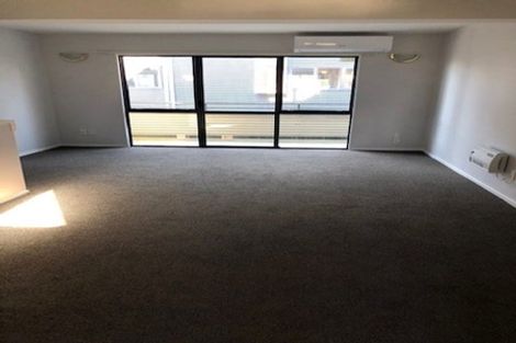 Photo of property in 2/315 Worcester Street, Linwood, Christchurch, 8011