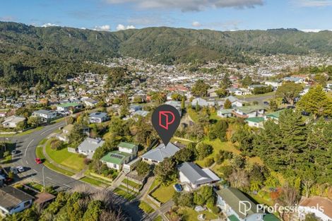 Photo of property in 110 Holborn Drive, Stokes Valley, Lower Hutt, 5019