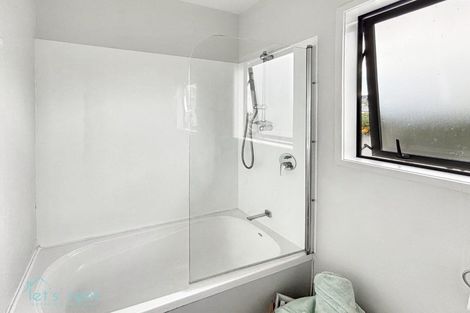 Photo of property in 3 Capella Place, Manurewa, Auckland, 2102