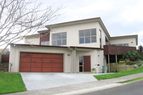 Photo of property in 14 Bell Common Close, Bethlehem, Tauranga, 3110