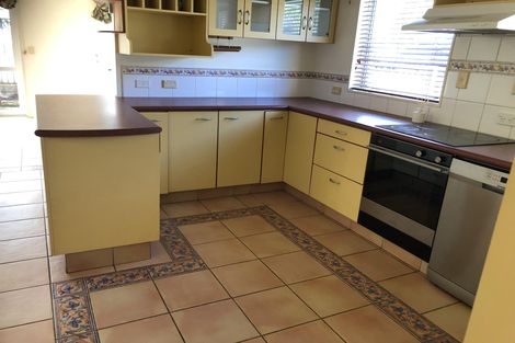 Photo of property in 46 Millstream Drive, Henderson, Auckland, 0610