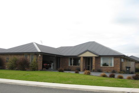 Photo of property in 26 Kensington Avenue, Rangiora, 7400