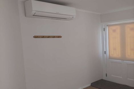 Photo of property in 17a Roy Street, Tawa, Wellington, 5028