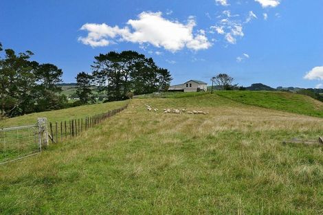 Photo of property in 88 Rapson Road, Kaukapakapa, 0871