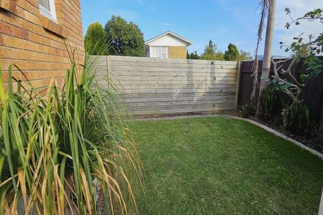 Photo of property in 15a Hall Road, Matua, Tauranga, 3110