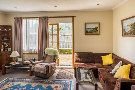 Photo of property in 4a Nikau Street, Eastbourne, Lower Hutt, 5013