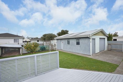 Photo of property in 17 Derby Street, Feilding, 4702