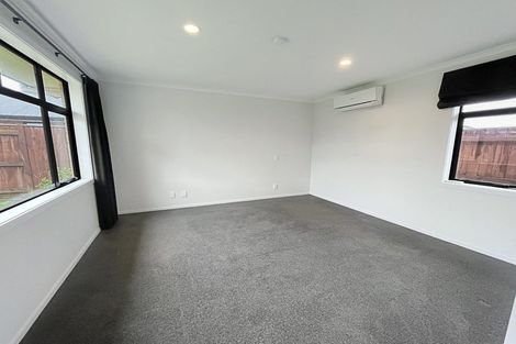 Photo of property in 8 Levi Place, Kelvin Grove, Palmerston North, 4414