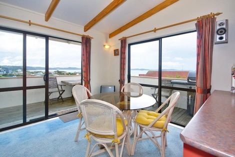 Photo of property in 18 Matangi Terrace, Snells Beach, 0920