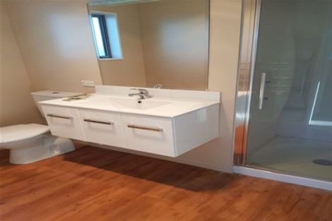 Photo of property in 3 South Crescent, Amberley, 7481