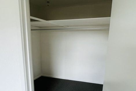 Photo of property in 2/13 Trinidad Road, Sunnynook, Auckland, 0620