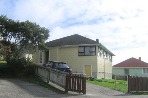 Photo of property in 16 Martin Street, Ranui, Porirua, 5024