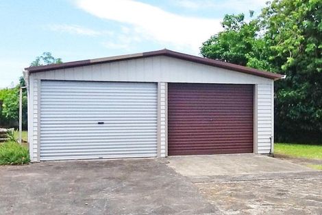 Photo of property in 118 Waverley Place, Whangamata, 3620