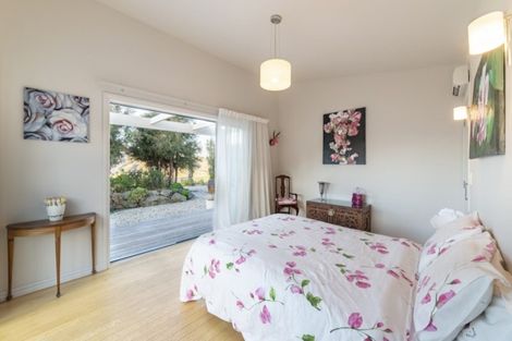 Photo of property in 71 Westreca Ridge Lane, Queensberry, Cromwell, 9383