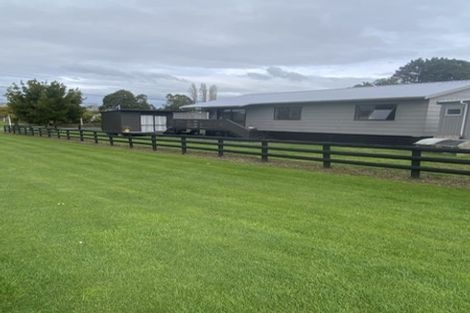 Photo of property in 28 Mahi Road, Te Kauwhata, 3710