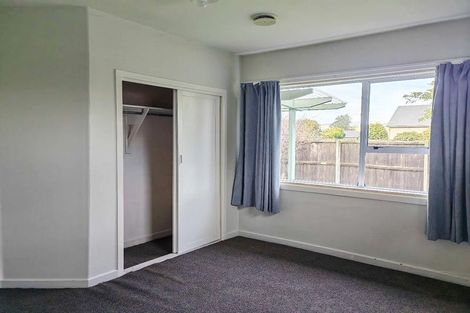 Photo of property in 6 Buchanans Road, Sockburn, Christchurch, 8042