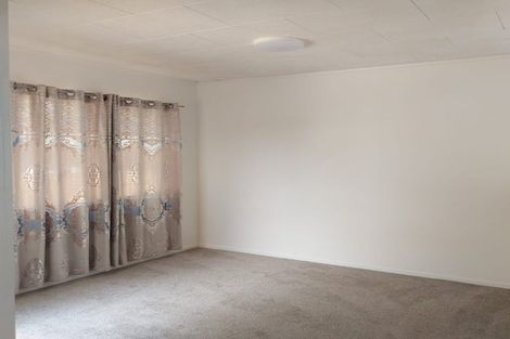 Photo of property in 454 Swanson Road, Ranui, Auckland, 0612