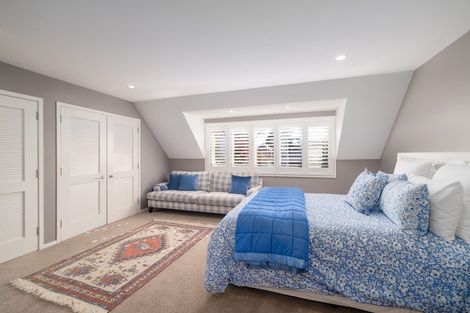 Photo of property in 24 Poynder Avenue, Merivale, Christchurch, 8014