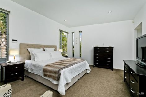 Photo of property in 54a Penzance Road, Mairangi Bay, Auckland, 0630