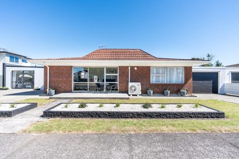 Photo of property in 101a Charleston Avenue, Whangamata, 3620