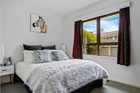 Photo of property in 22 Yardley Street, Avonhead, Christchurch, 8042