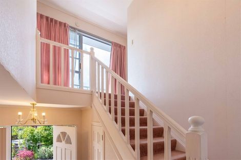 Photo of property in 14 Javelin Place, West Harbour, Auckland, 0618