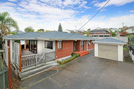 Photo of property in 2/30 Corunna Road, Milford, Auckland, 0620