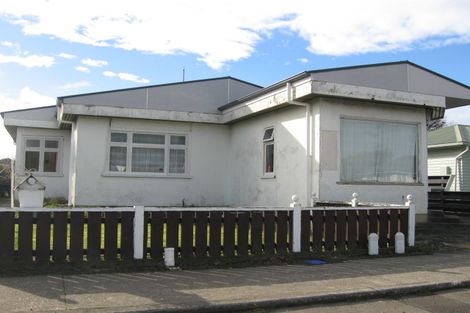 Photo of property in 141 Vogel Street, Roslyn, Palmerston North, 4414