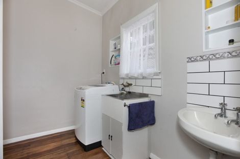 Photo of property in 20 Vera Street, Marton, 4710