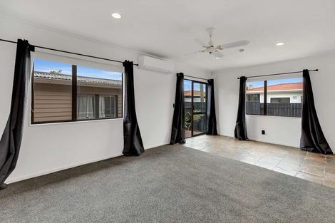 Photo of property in 76a Rugby Street, Awapuni, Palmerston North, 4412