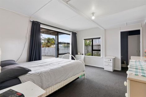 Photo of property in 20 Bertram Road, Kawakawa Bay, 2585