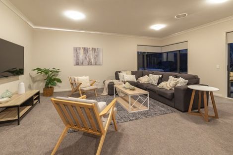 Photo of property in 71 Hillcrest Road, Raumati Beach, Paraparaumu, 5032