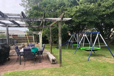 Photo of property in 16 Clyde Street, Ferndale, New Plymouth, 4310