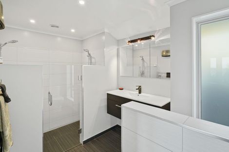 Photo of property in 11 Katania Heights, Brightwater, 7022