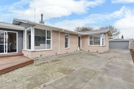 Photo of property in 54 Oriana Crescent, Hornby, Christchurch, 8042