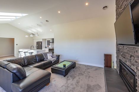 Photo of property in 30 Bavaria Drive, Rolleston, 7614