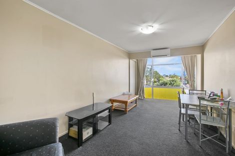 Photo of property in 4/184 Powderham Street, New Plymouth, 4310