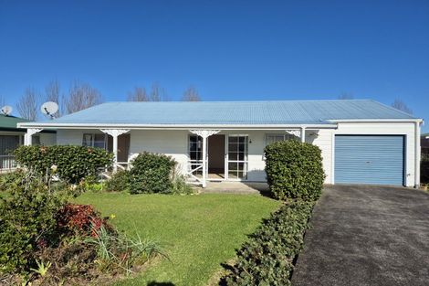 Photo of property in 4 Courthouse Lane, Coromandel, 3506