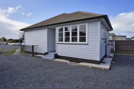 Photo of property in 12 Le Quesne Place, Fairfield, Hamilton, 3214