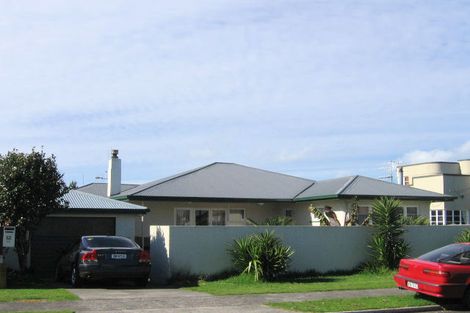 Photo of property in 12 Bernard Street, Tauranga South, Tauranga, 3112